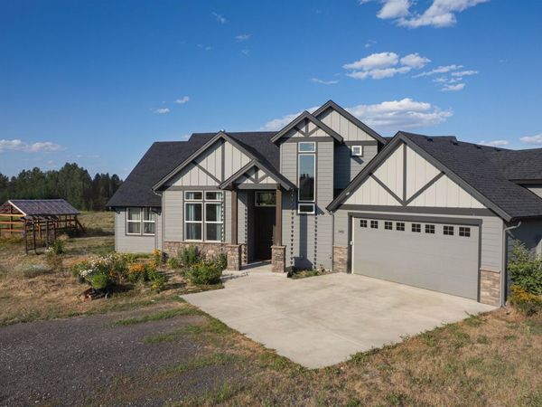 34012 N Fawn Ln, Deer Park, WA 99006