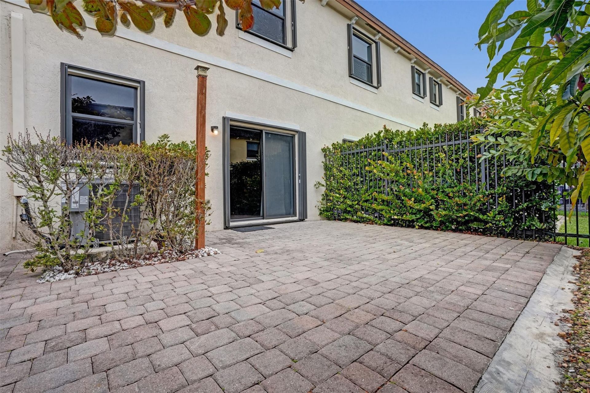 4676 Caspian Way, Davie, FL 33314 Photo