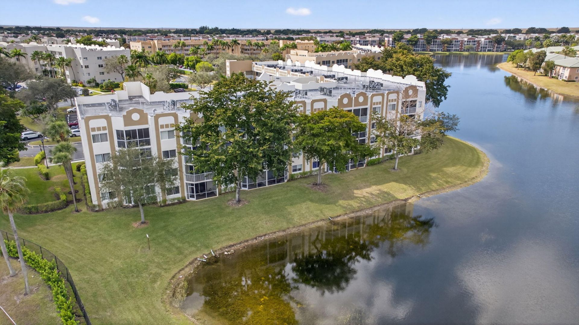 7763 Southampton Terrace, Unit 303, Tamarac, FL 33321 Photo