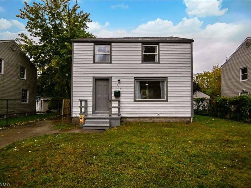542 Montgomery Street, Akron, OH 44305 Photo 1