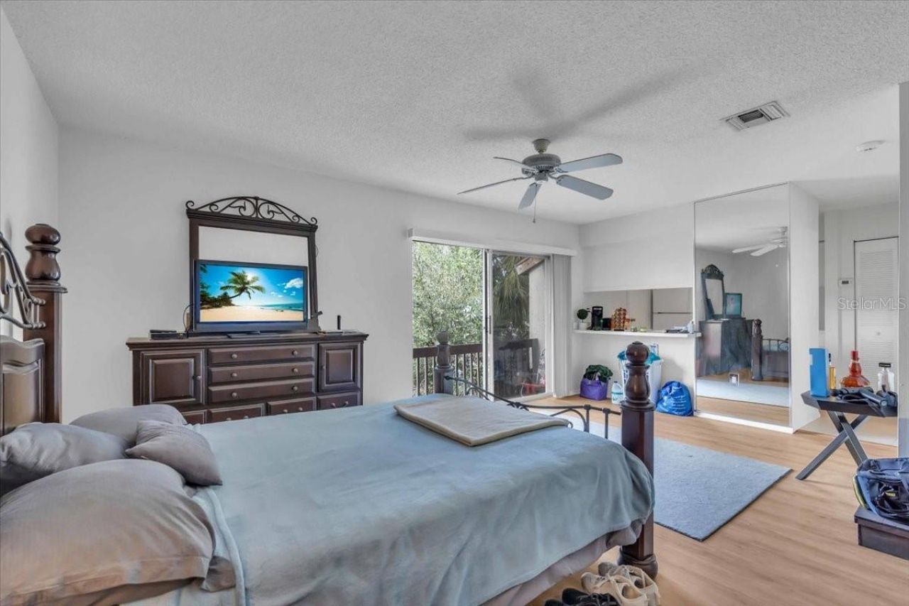 2701 Hidden Lake Drive N, Unit E, Sarasota, FL 34237 Photo