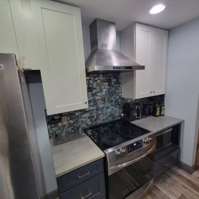 28800 Walker Drive, Wesley Chapel, FL 33544 Photo