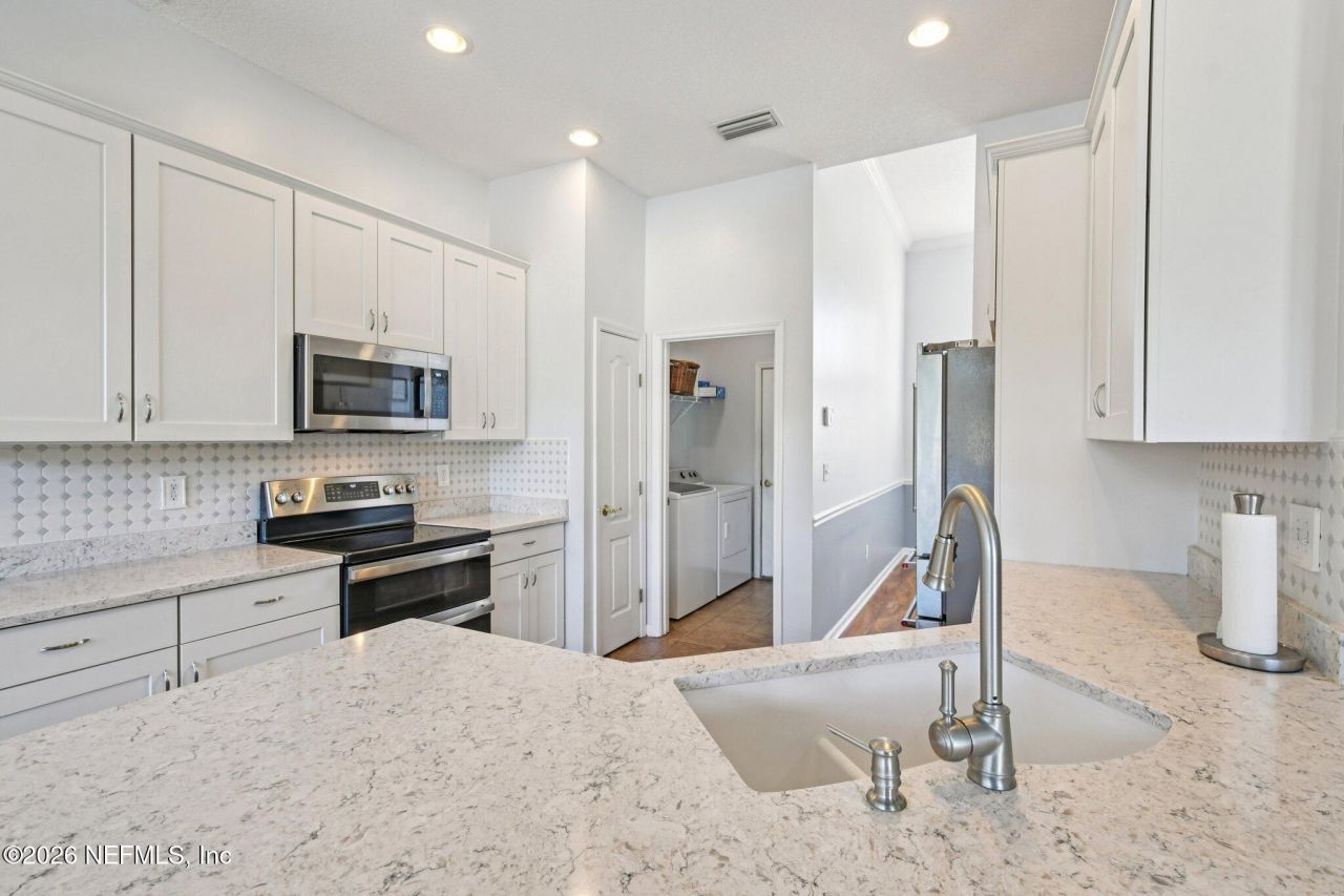 10617 Grayson Court, Jacksonville, FL 32220 Photo