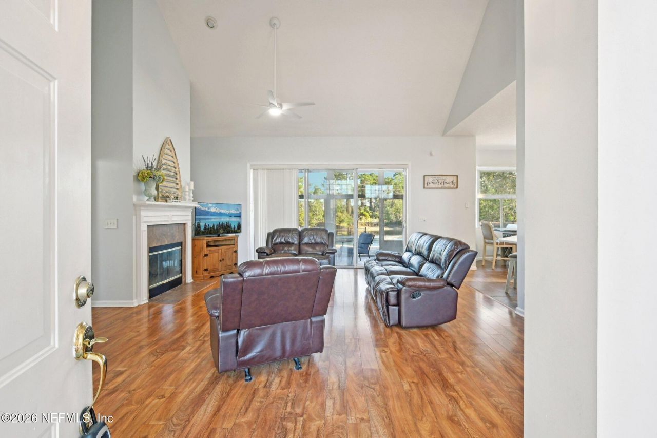 10617 Grayson Court, Jacksonville, FL 32220 Photo