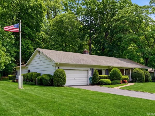 75 Mimosa Drive, East Hills, NY 11576