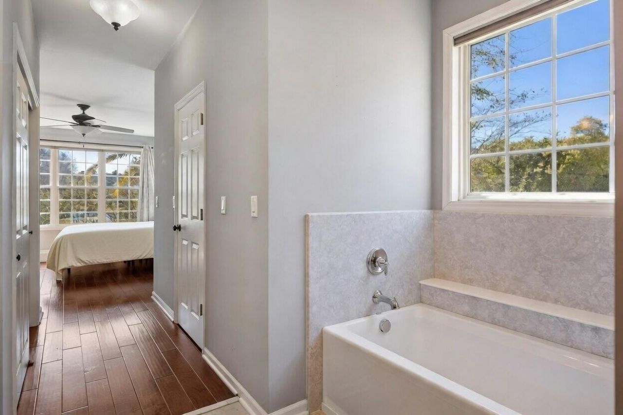 1608 Jorrington Street Photo 16