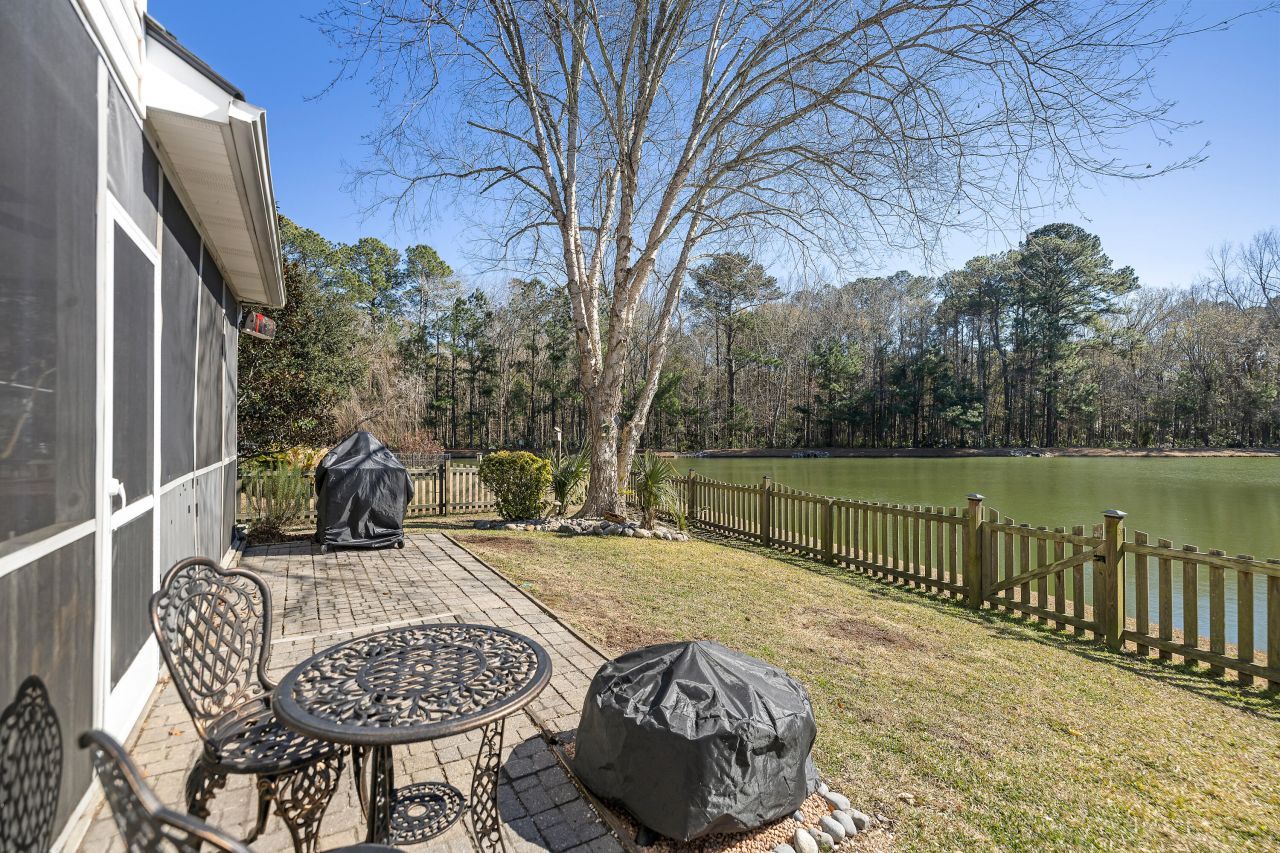 1608 Jorrington Street Photo 26