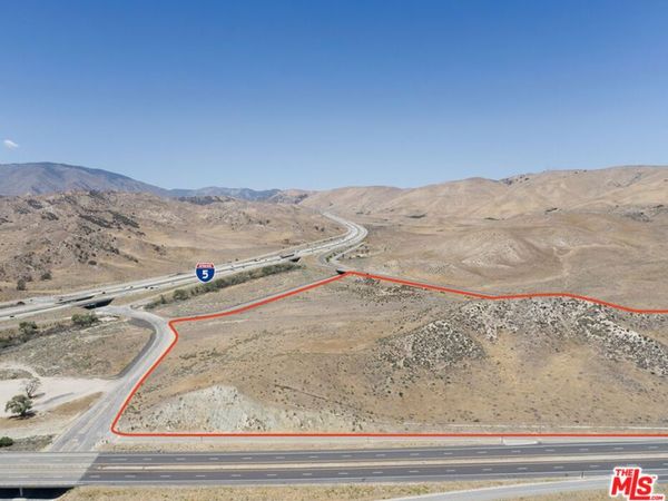 7 Quail Lake , Gorman, CA 93536