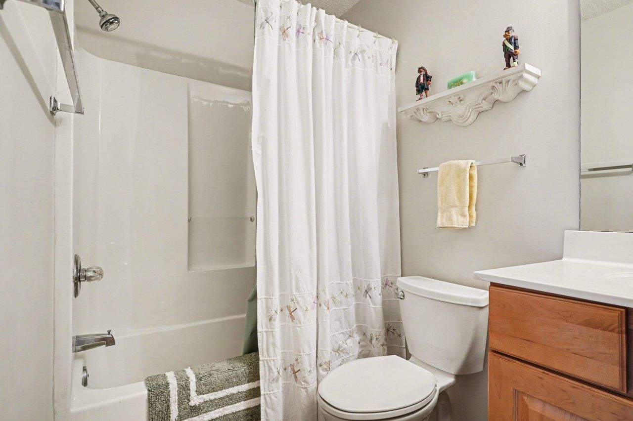 8538 Hopkins Circle Photo 10