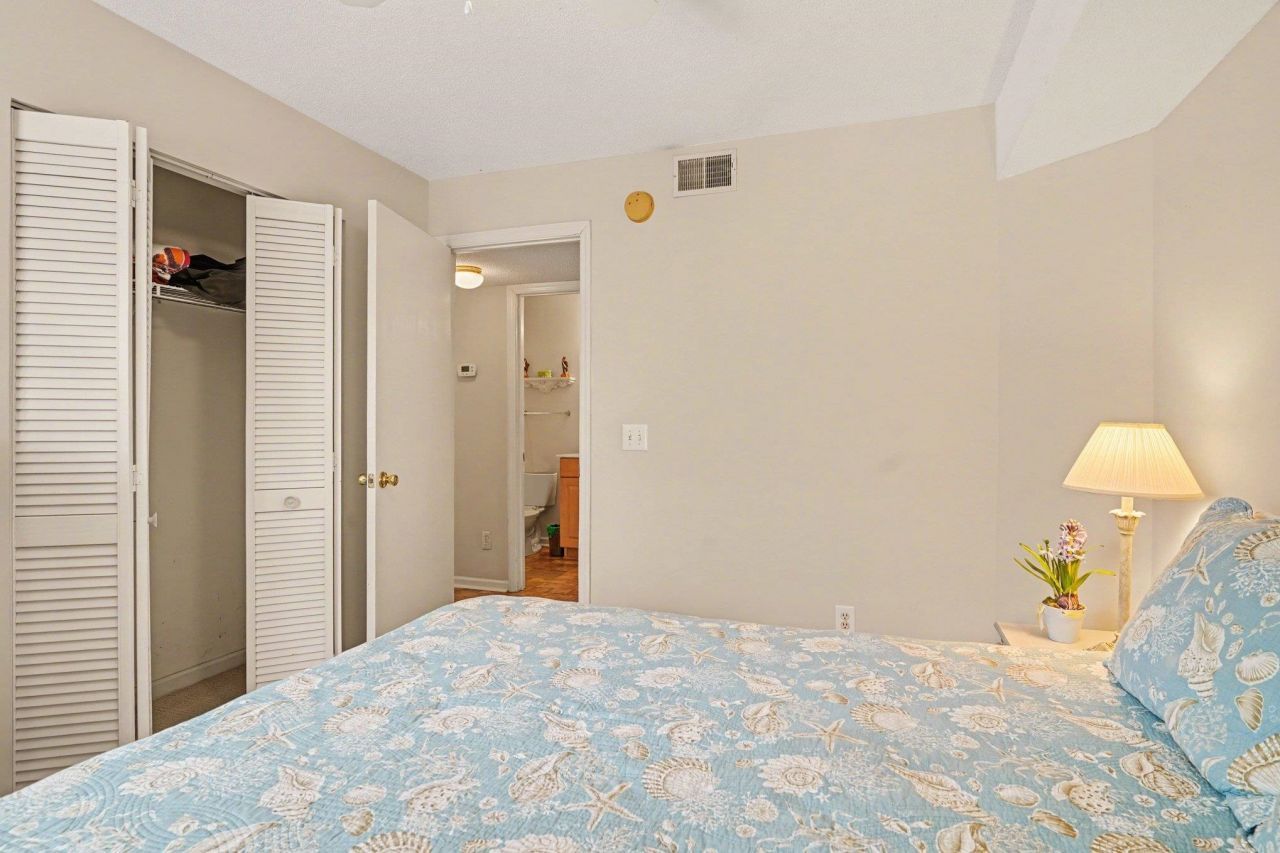 8538 Hopkins Circle Photo 19