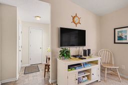 8538 Hopkins Circle photo 4