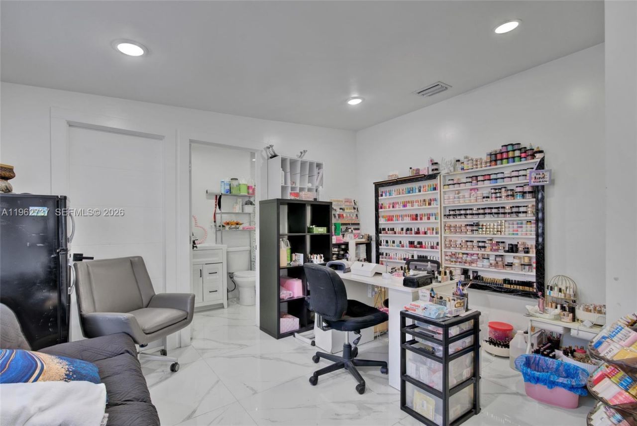 11751 SW 168th Ter, Miami, FL 33177 Photo