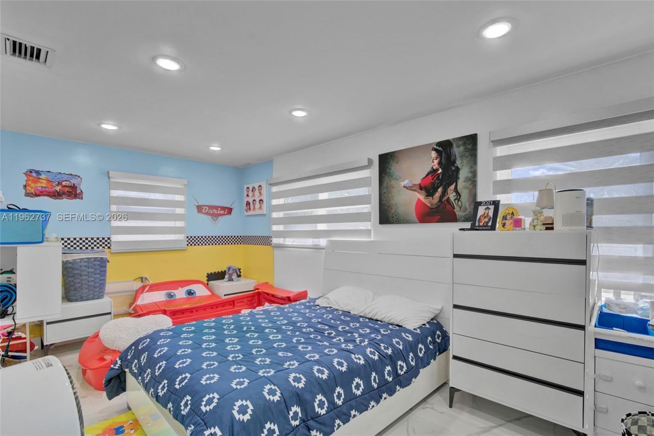 11751 SW 168th Ter, Miami, FL 33177 Photo