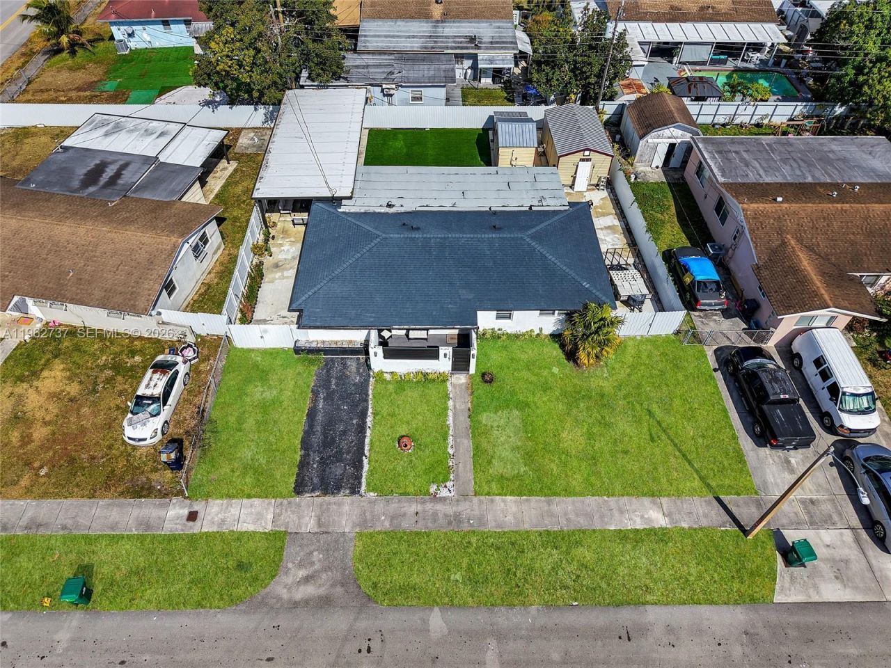 11751 SW 168th Ter, Miami, FL 33177 Photo