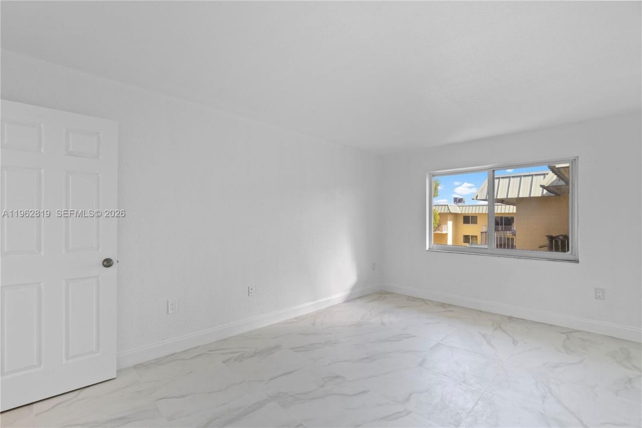 505 NW 177th St , Unit 243, Miami Gardens, FL 33169 Photo