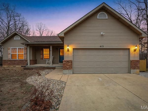 415 Saratoga Drive, De Soto, MO 63020