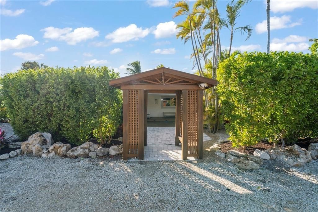 475 Whitehall Rd, Sanibel, FL 33957 Photo