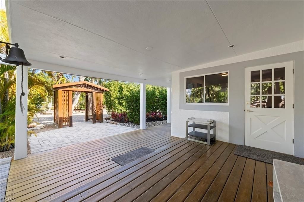 475 Whitehall Rd, Sanibel, FL 33957 Photo