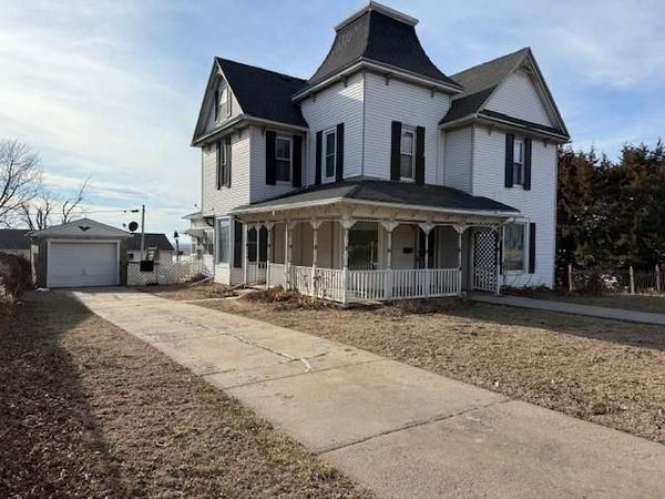 711 Mill Street, Mound City, MO 64470