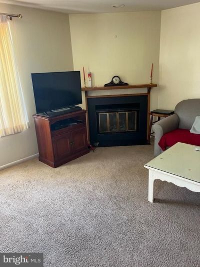 26 Oakmont Place, Media, PA 19063 Main Photo