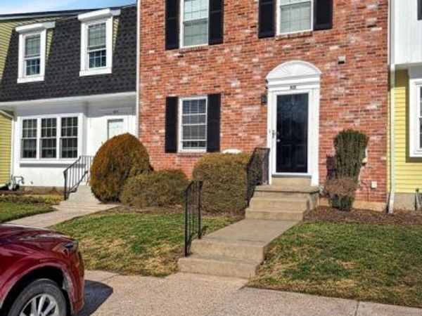 802 SEMINOLE GDNS, AMBLER, PA 19002