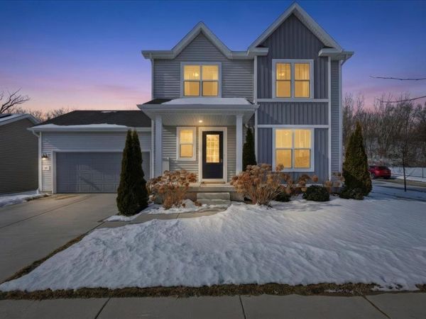 318 Milky Way, Madison, WI 53718