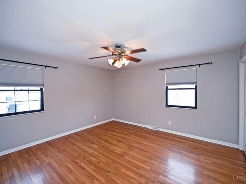 2660 Coshocton Court, Miami Twp, OH 45233 Photo 24