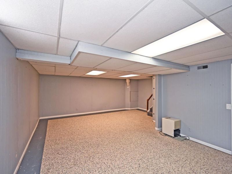 2660 Coshocton Court, Miami Twp, OH 45233 Photo 37