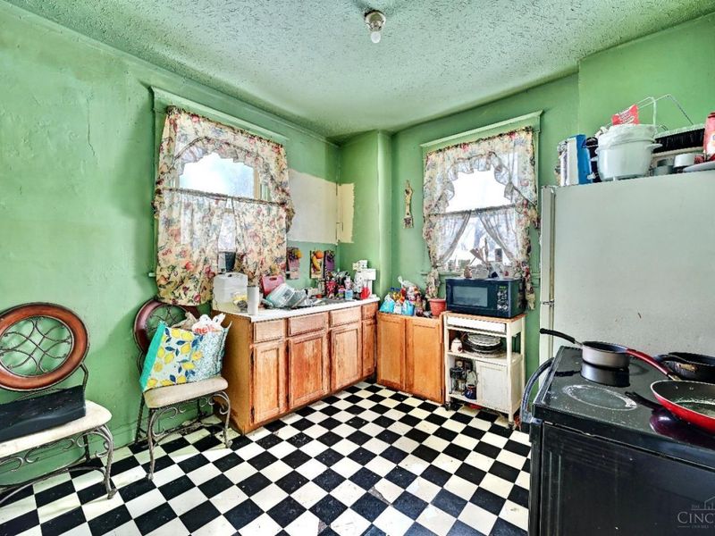 3460 Bevis Avenue, Cincinnati, OH 45207 Photo 28