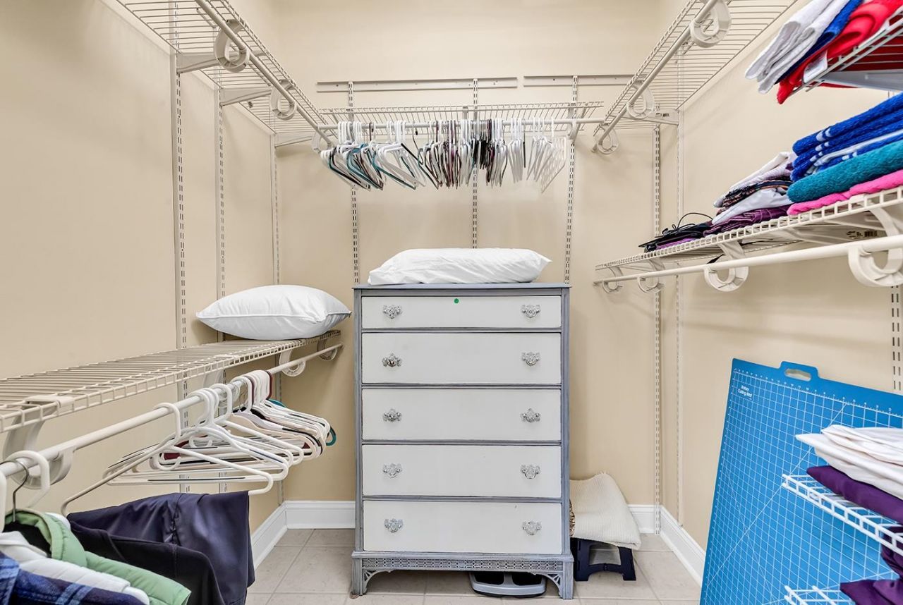 715 Botany Loop Photo 26