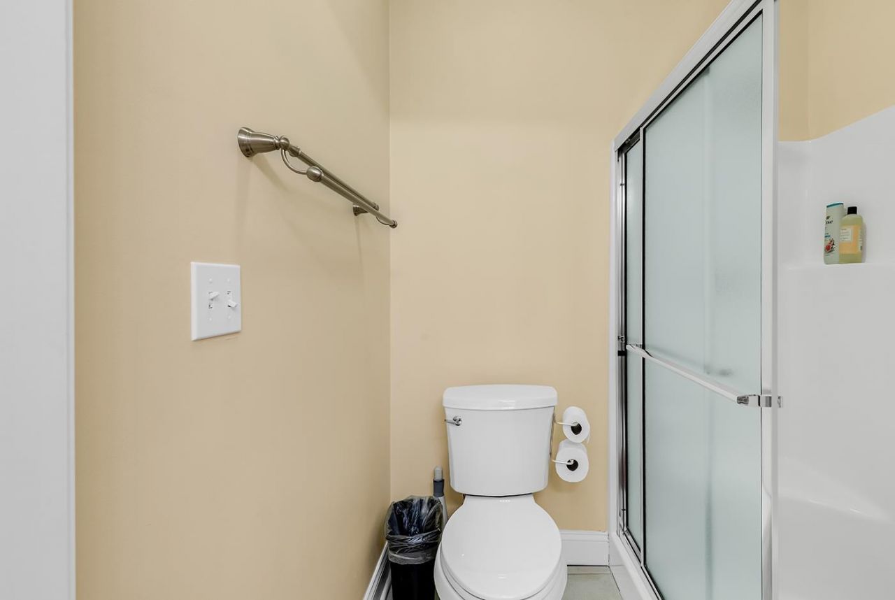 715 Botany Loop Photo 27