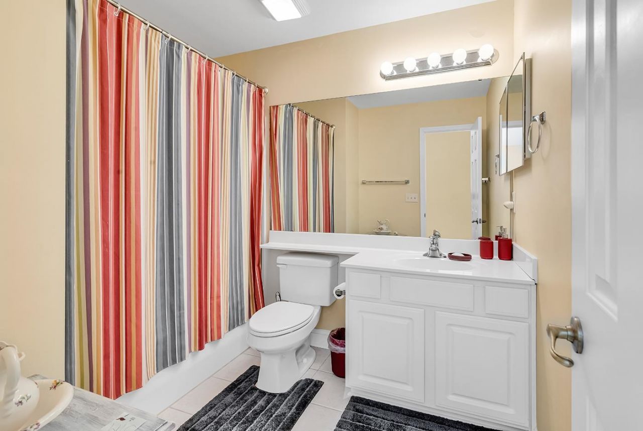 715 Botany Loop Photo 29