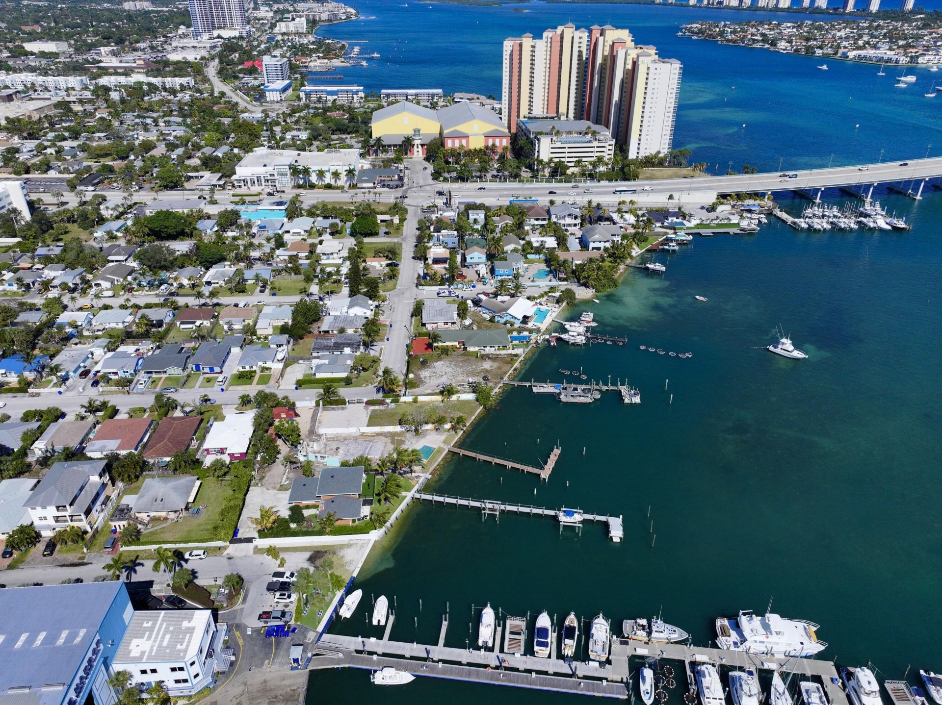 265 E 23rd Street, Riviera Beach, FL 33404 Photo