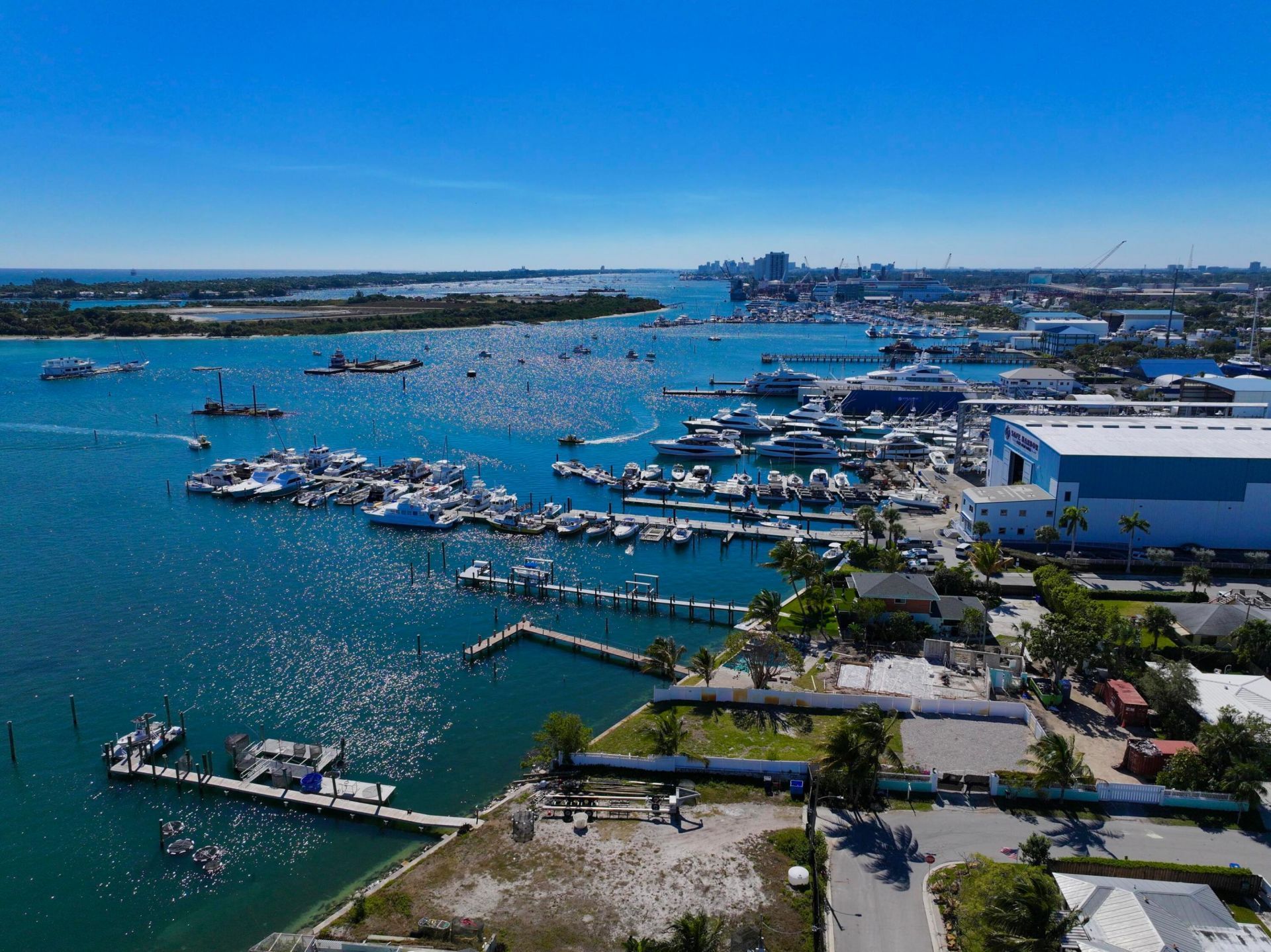 265 E 23rd Street, Riviera Beach, FL 33404 Photo