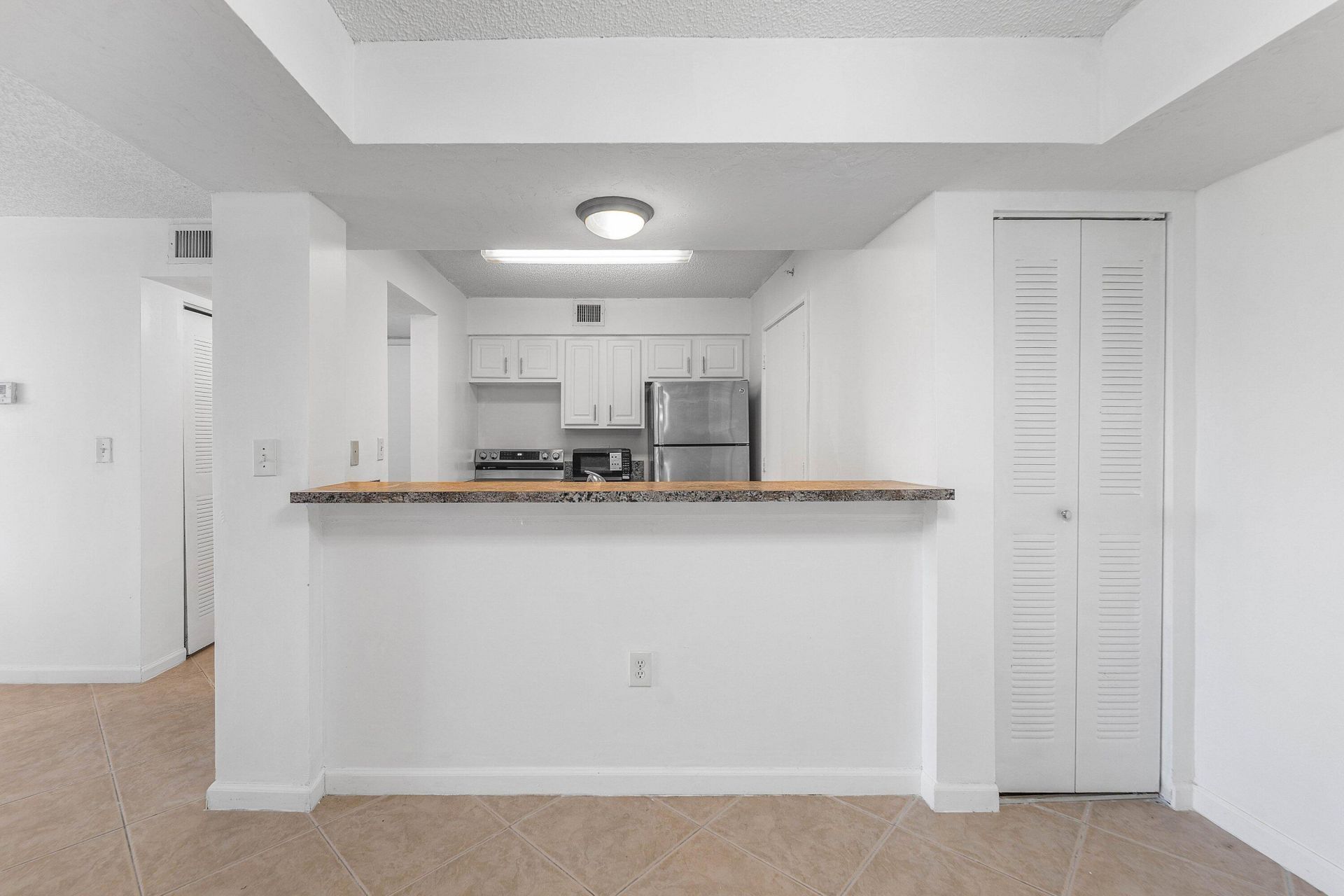 900 Scotia Drive, Unit 102, Hypoluxo, FL 33462 Photo