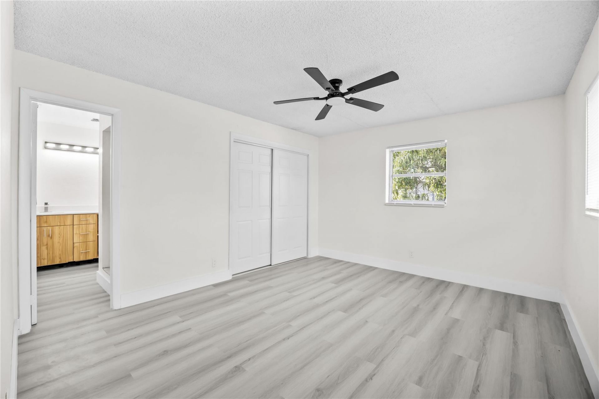 1380 W 31st Street, Riviera Beach, FL 33404 Photo