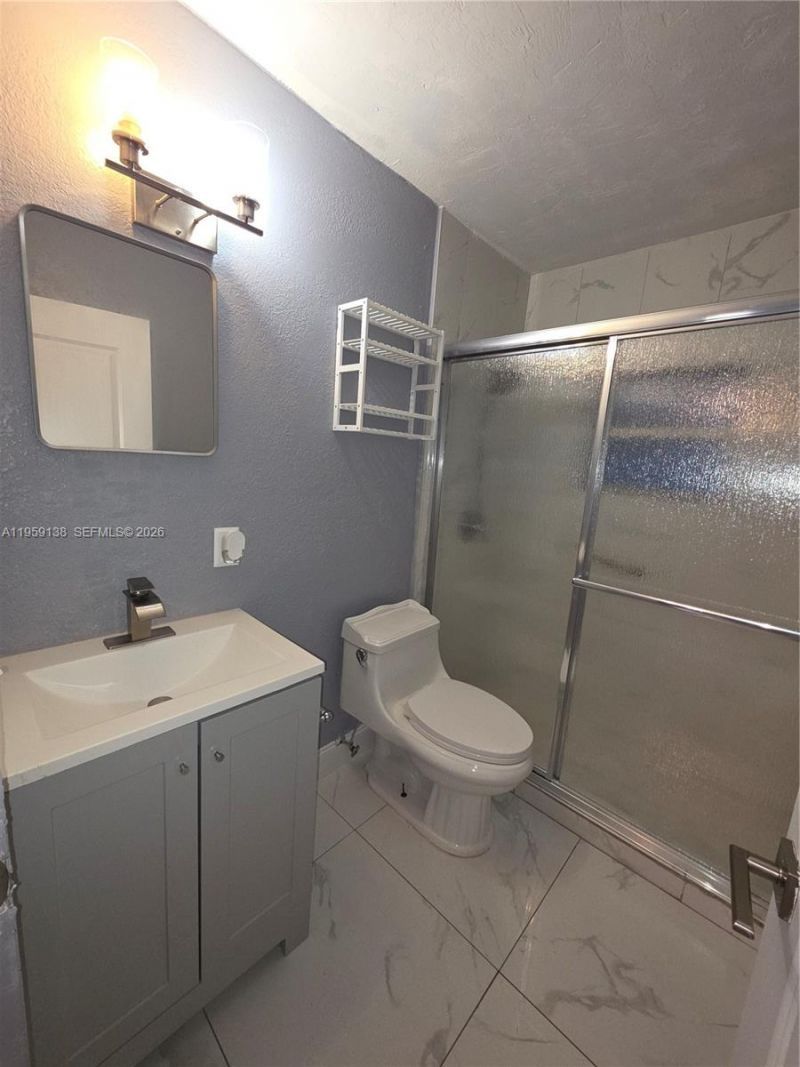 2401 NW 56th St, Miami, FL 33142 Photo