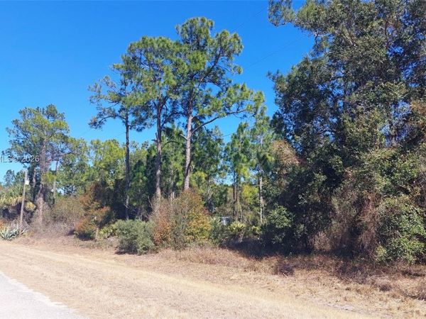 665 S Palm St , Clewiston, FL 33440