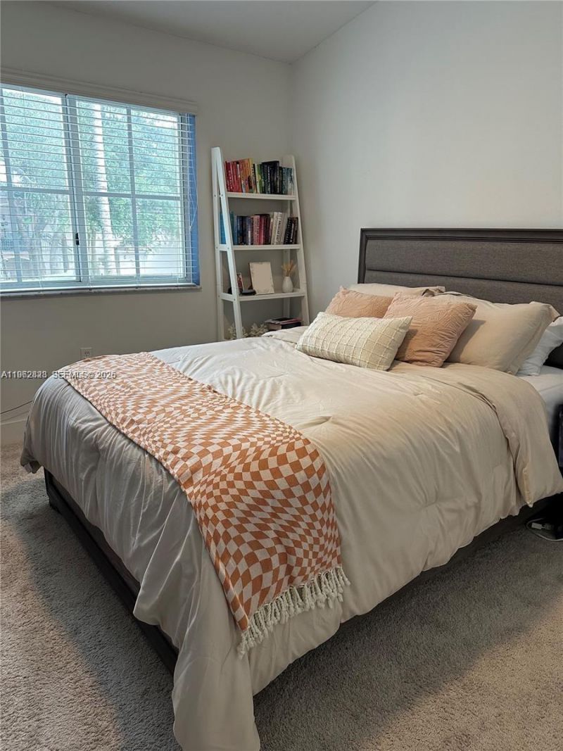 2298 NW 78th Ave, Unit 201, Pembroke Pines, FL 33024 Photo