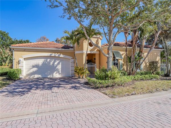 9630 E Maiden Court, Vero Beach, FL 32963