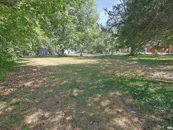 432 N Seba Street, Hurst, IL 62949