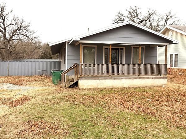 503 E Sadosa Street, Eastland, TX 76448