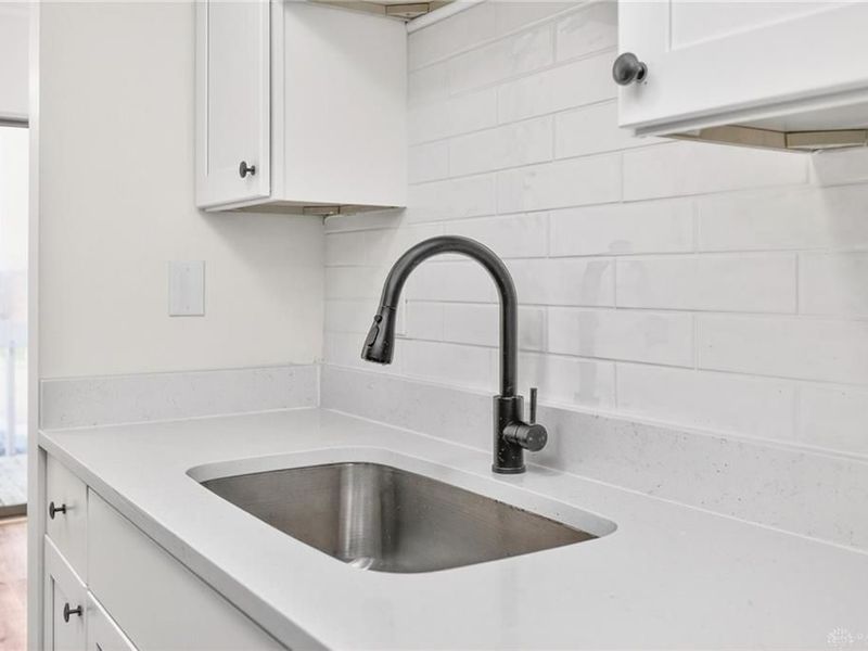 1124 Eagle Feather Circle, Unit 161, West Carrollton, OH 45449 Photo 19