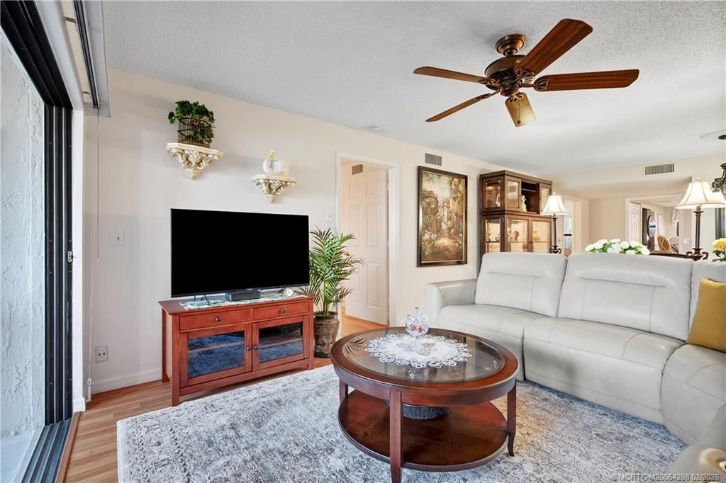 6001 SE Landing Way, Unit 4, Stuart, FL 34997 Photo