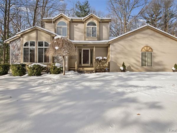 2273 Somerville Drive, Oxford Twp, MI 48371