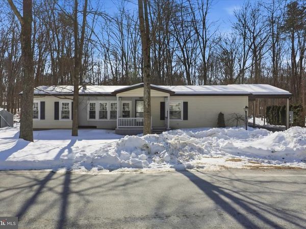 33 MAPLE AVE TP-0147, MANHEIM, PA 17545
