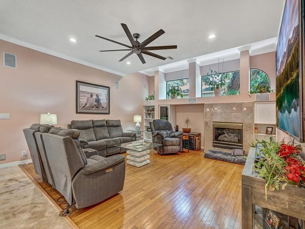 8711 Crescent Forest Boulevard, New Port Richey, FL 34654 Photo