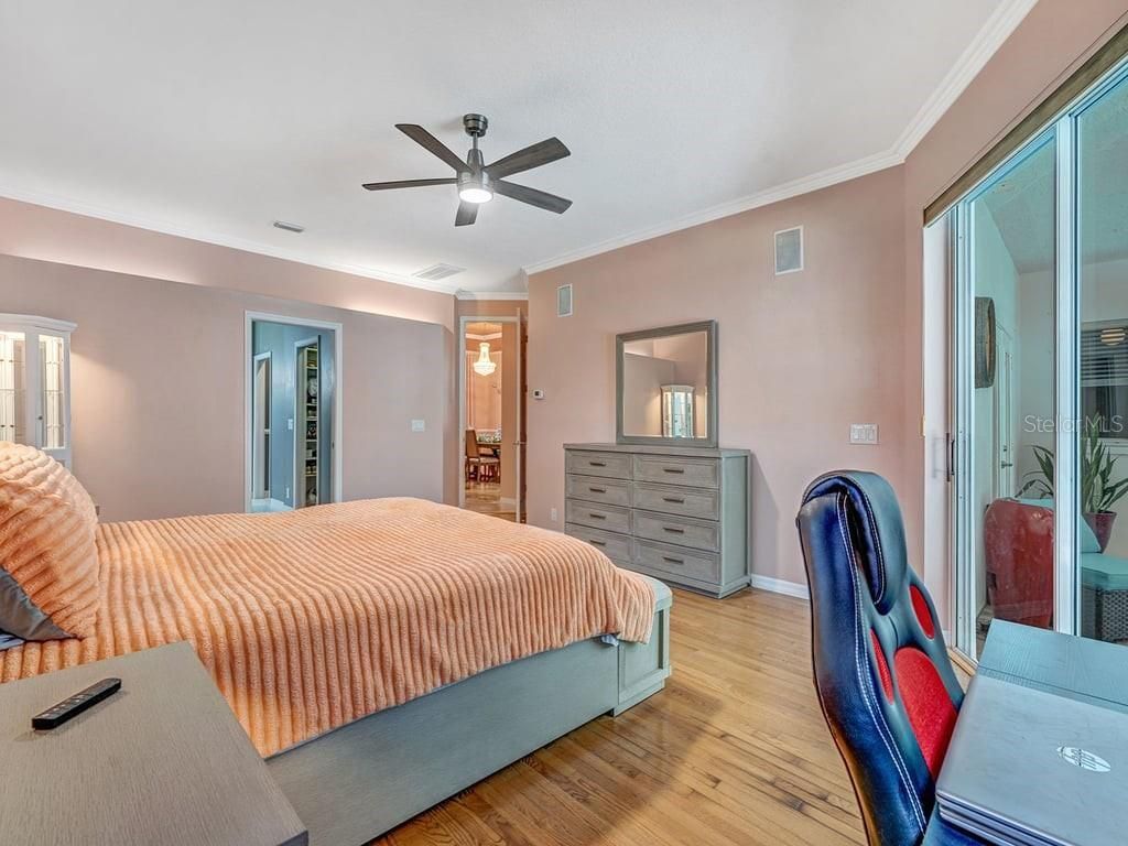 8711 Crescent Forest Boulevard, New Port Richey, FL 34654 Photo