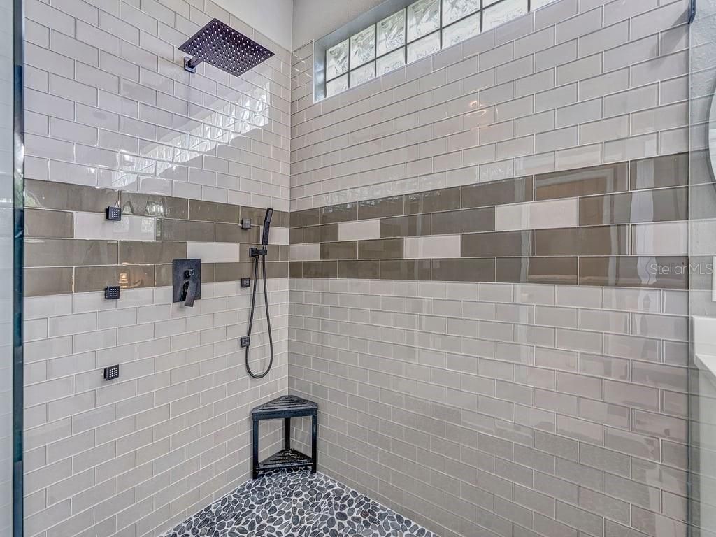 8711 Crescent Forest Boulevard, New Port Richey, FL 34654 Photo