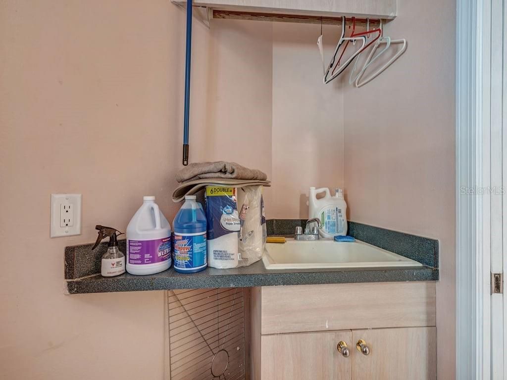 8711 Crescent Forest Boulevard, New Port Richey, FL 34654 Photo